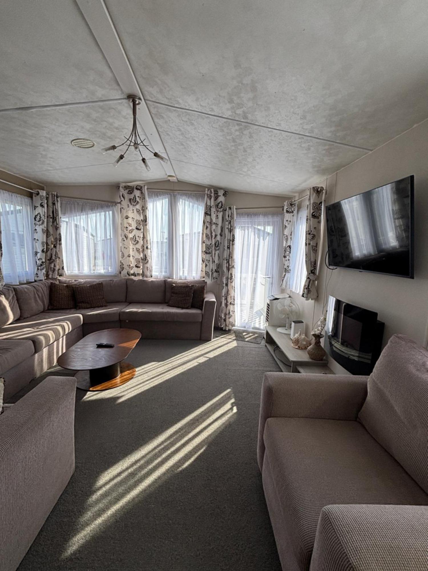 Willowway168, Tranquility Family Home Camber Экстерьер фото